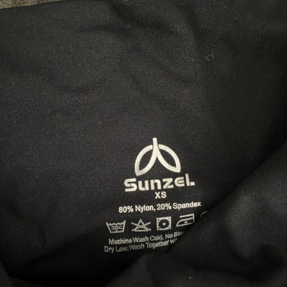 black flared pants - Picture 3 of 3